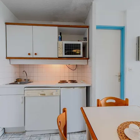 Apartmán Caraibes-2 By Interhome Le Barcarès