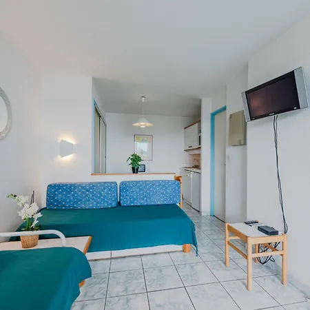 Caraibes-2 By Interhome Apartmán